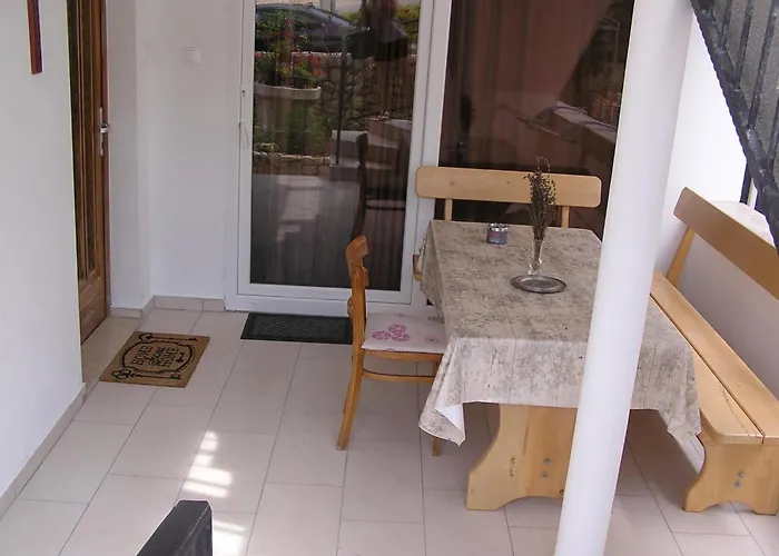 Apartmán Zwei-zimmer-wohnung Radosav By Interhome